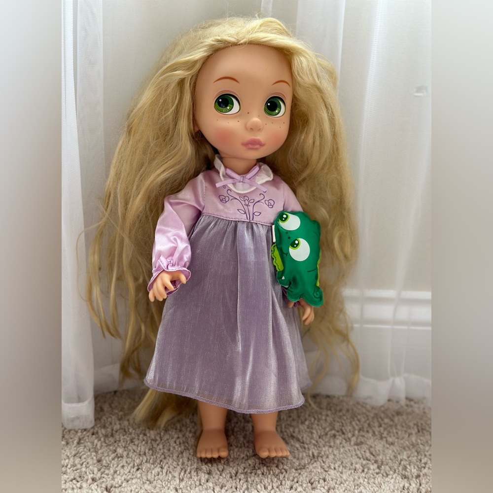Disney Princess Animator Collects Rapunzel
Doll 16”H